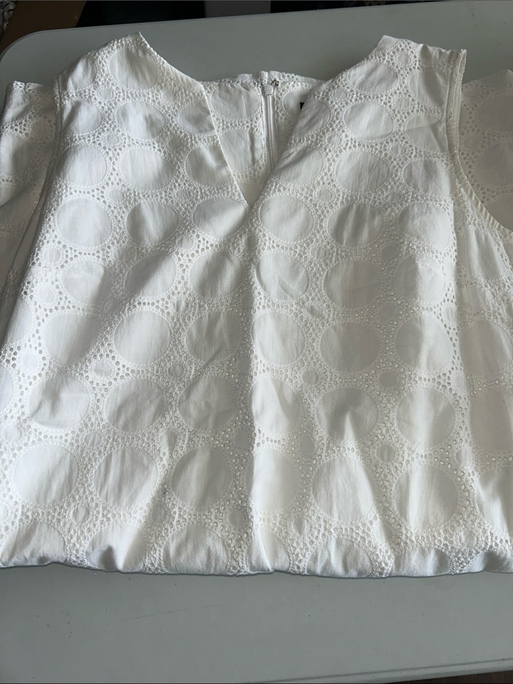 Banana Republic White Eyelet Circle Sleeveless Camisole